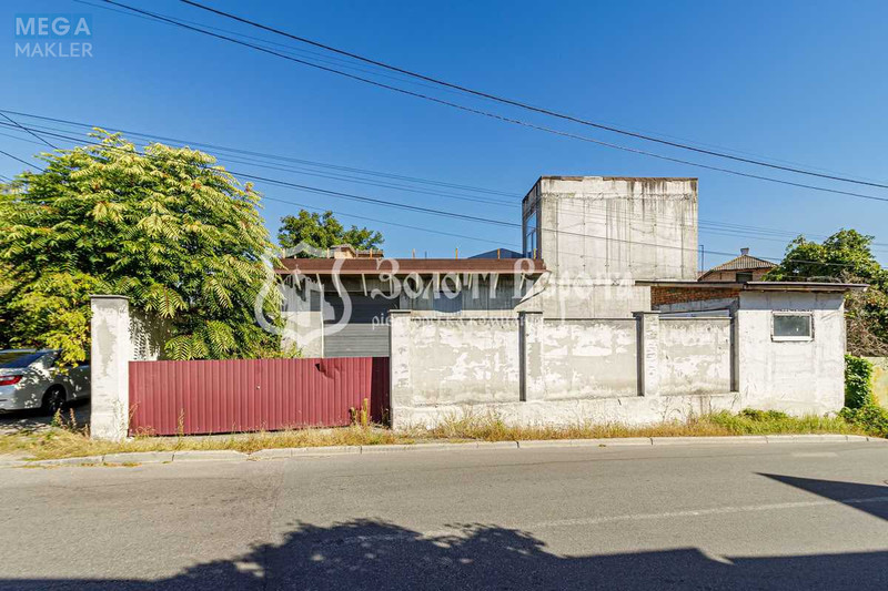 Продаж дома, 2&nbsp;поверху, 444&nbsp;кв.м, 4&nbsp;кімнати, ділянка 4&nbsp;сотки, <a class="location-link" href="/kiev/" title="Недвижимость Київ">Київ</a>, <a class="location-link" href="/kiev/pecherskij/" title="Недвижимость Печерський район">Печерський р-н</a>, Звіринецька вул., 83/29 (изображение 16)