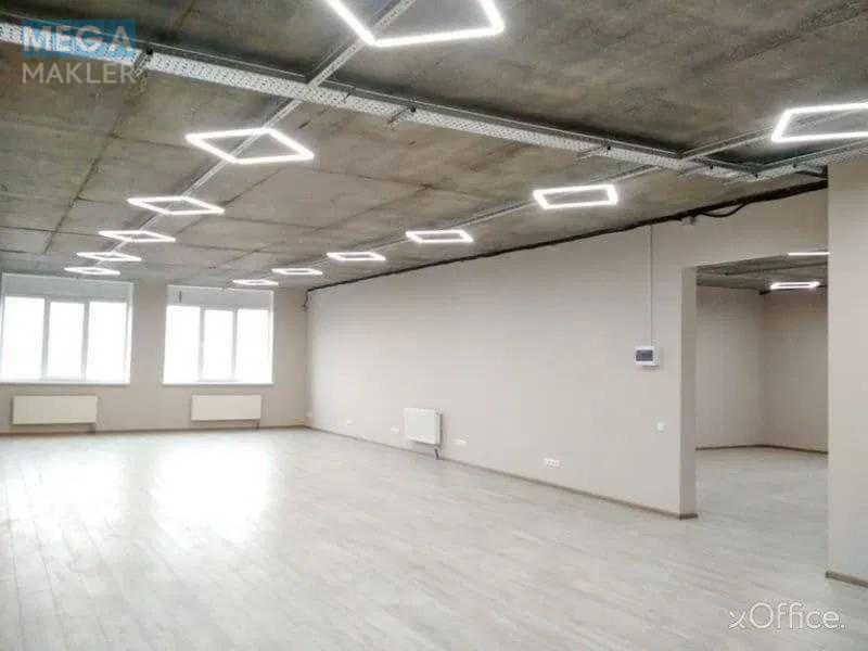 Оренда комерційної нерухомості, 1 500 кв.м, под офис, <a class="location-link" href="/kiev/" title="Недвижимость Київ">Київ</a>, <a class="location-link" href="/kiev/solomenskij/" title="Недвижимость Солом'янський район">Солом'янський р-н</a>, Ушинского ул., 40 (изображение 2)