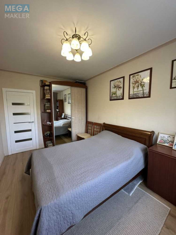 Продаж 2 кімнатної квартири (59/?/8), 2 пов. 9 пов. будинку, <a class="location-link" href="/uzhgorod/" title="Недвижимость Ужгород">Ужгород</a>, вул.Героїв 128 бригади (изображение 16)