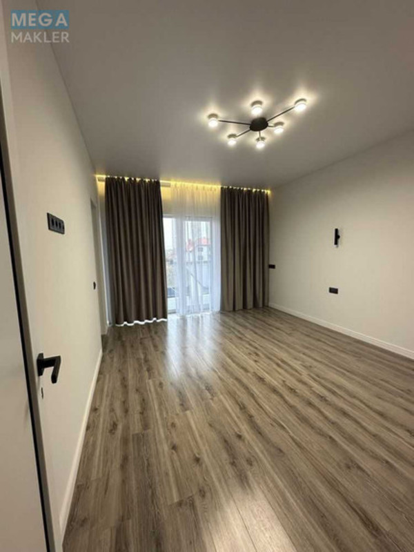 Продаж дома, 2 поверху, 110 кв.м, 3 кімнати, ділянка 2,50 сотки, <a class="location-link" href="/uzhgorod/" title="Недвижимость Ужгород">Ужгород</a>, вул.Загорська (изображение 9)