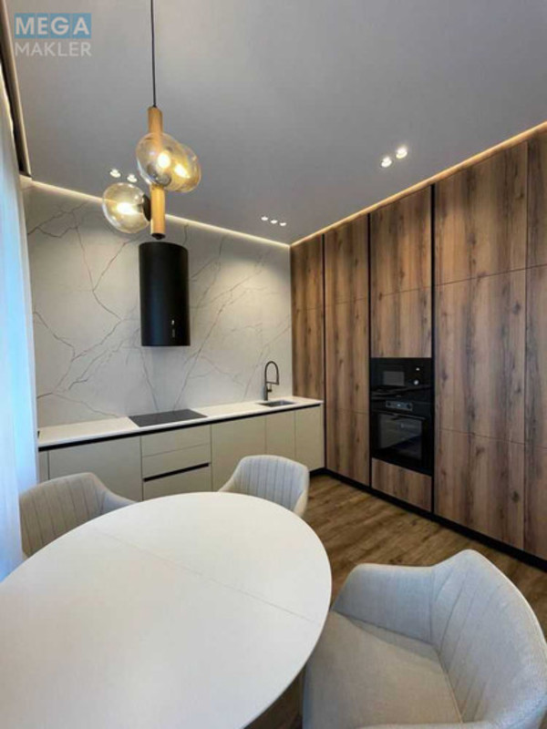 Продаж дома, 2 поверху, 140 кв.м, 5 кімнат, ділянка 2,50 сотки, <a class="location-link" href="/uzhgorod/" title="Недвижимость Ужгород">Ужгород</a>, вул.Загорська (изображение 6)