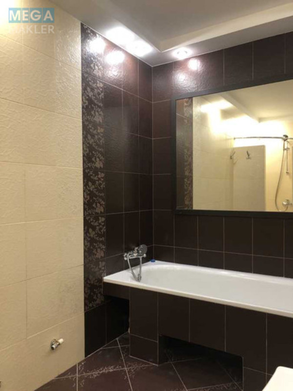 Продаж 2 кімнатної квартири (80/40/9), 5 пов. 9 пов. будинку, <a class="location-link" href="/chernigov/" title="Недвижимость Чернігів">Чернігів</a>, <a class="location-link" href="/chernigov/novozavodskiy/" title="Недвижимость Новозаводський район">Новозаводський р-н</a>, Старобілоуська, 61а (изображение 7)