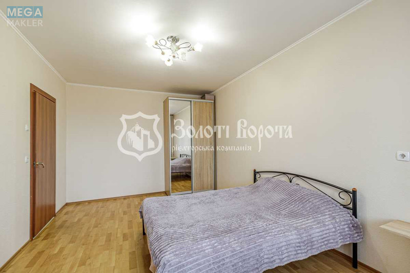 Продаж 3 кімнатної квартири (99/53/11,5), 22 пов. 22 пов. будинку, <a class="location-link" href="/kiev/" title="Недвижимость Київ">Київ</a>, <a class="location-link" href="/kiev/darnickij/" title="Недвижимость Дарницький район">Дарницький р-н</a>, Олени Пчілки вул., 4 (изображение 4)
