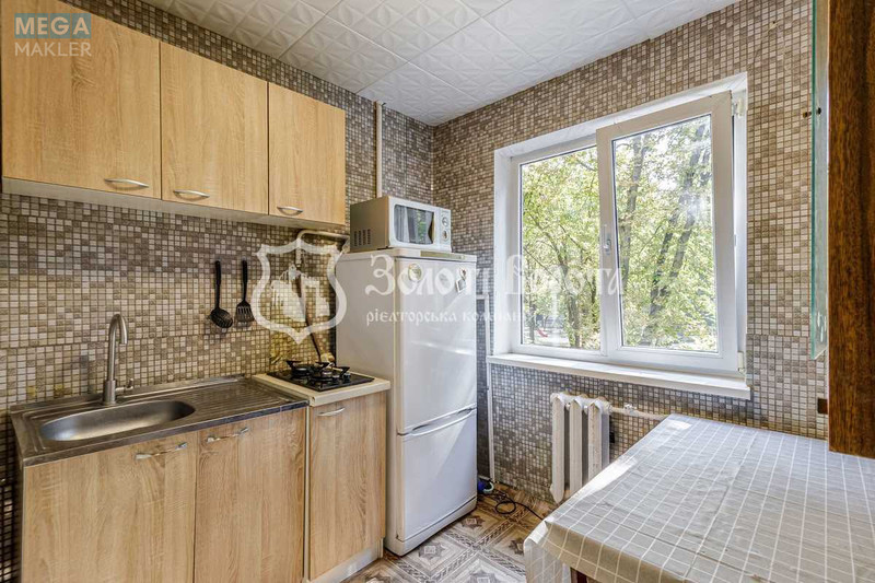 Продаж 1 кімнатної квартири (32/19/6), 2 пов. 5 пов. будинку, <a class="location-link" href="/kiev/" title="Недвижимость Київ">Київ</a>, <a class="location-link" href="/kiev/solomenskij/" title="Недвижимость Солом'янський район">Солом'янський р-н</a>, Вацлава Гавела бульв., 79б (изображение 8)