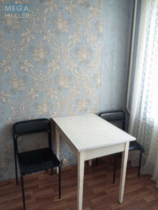 Оренда 2 кімнатної квартири, <a class="location-link" href="/kiev/" title="Недвижимость Київ">Київ</a>, <a class="location-link" href="/kiev/darnickij/" title="Недвижимость Дарницький район">Дарницький р-н</a>, Санаторна вул., 18 (изображение 11)