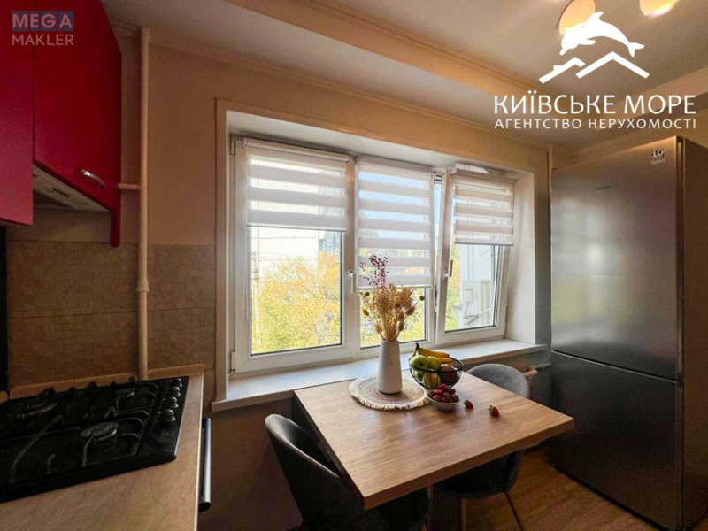 Продаж 2 кімнатної квартири (46/?/?), 3 пов. 5 пов. будинку, <a class="location-link" href="/kiev/" title="Недвижимость Київ">Київ</a>, <a class="location-link" href="/kiev/desnyanskij/" title="Недвижимость Деснянський район">Деснянський р-н</a>, Братиславська вул., 20 (изображение 10)