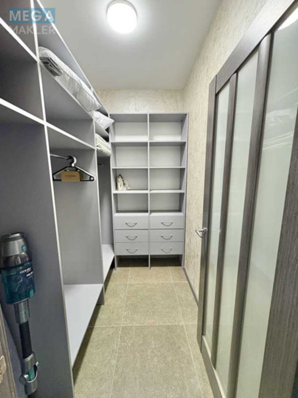 Оренда 1 кімнатної квартири, <a class="location-link" href="/kiev/" title="Недвижимость Київ">Київ</a>, <a class="location-link" href="/kiev/shevchenkovskij/" title="Недвижимость Шевченківський район">Шевченківський р-н</a>, Багговутівська вул., 25 (изображение 12)