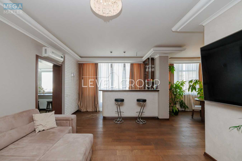 Продаж 3 кімнатної квартири (140/66/13), 23 пов. 24 пов. будинку, <a class="location-link" href="/kiev/" title="Недвижимость Київ">Київ</a>, <a class="location-link" href="/kiev/darnickij/" title="Недвижимость Дарницький район">Дарницький р-н</a>, Анни Ахматової вул., 22 (изображение 4)
