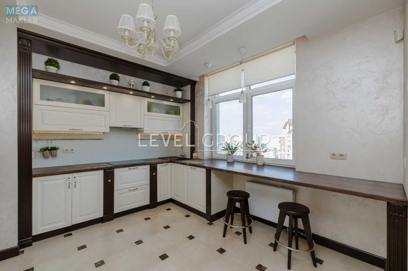 Продаж 3 кімнатної квартири (140/66/13), 23 пов. 24 пов. будинку, <a class="location-link" href="/kiev/" title="Недвижимость Київ">Київ</a>, <a class="location-link" href="/kiev/darnickij/" title="Недвижимость Дарницький район">Дарницький р-н</a>, Анни Ахматової вул., 22 (изображение 18)