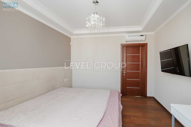 Продаж 3 кімнатної квартири (140/66/13), 23 пов. 24 пов. будинку, <a class="location-link" href="/kiev/" title="Недвижимость Київ">Київ</a>, <a class="location-link" href="/kiev/darnickij/" title="Недвижимость Дарницький район">Дарницький р-н</a>, Анни Ахматової вул., 22 (изображение 24)