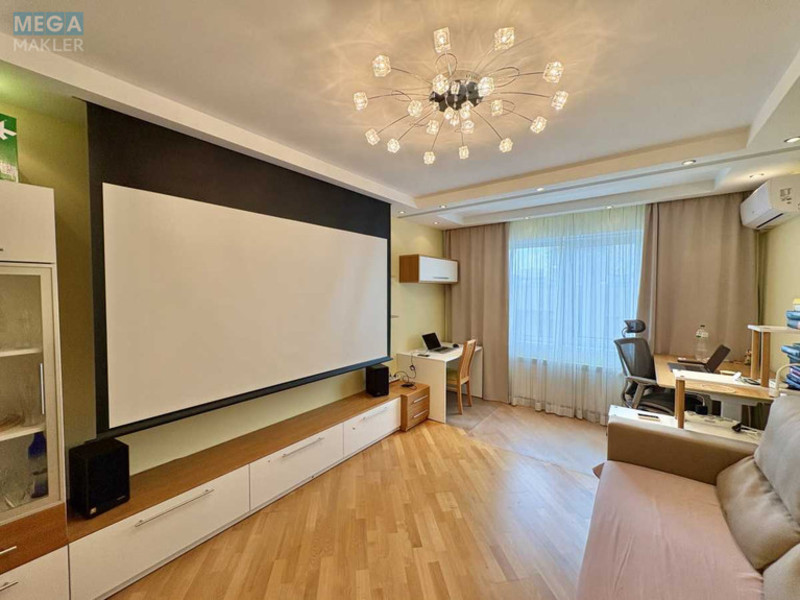 Оренда 3 кімнатної квартири, <a class="location-link" href="/kiev/" title="Недвижимость Київ">Київ</a>, <a class="location-link" href="/kiev/solomenskij/" title="Недвижимость Солом'янський район">Солом'янський р-н</a>, Червона вул., 7 (изображение 10)