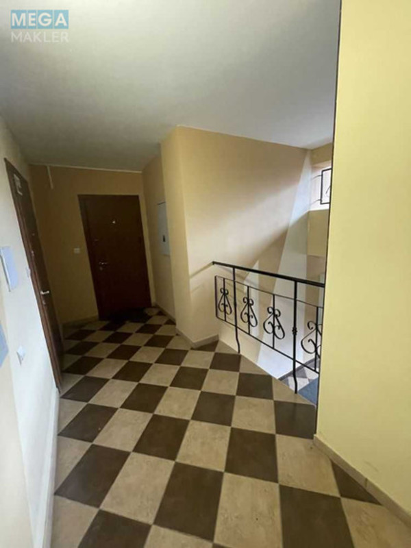 Продаж 2 кімнатної квартири (64,5/?/14,2), 1 пов. 9 пов. будинку, <a class="location-link" href="/lutsk/" title="Недвижимость Луцьк">Луцьк</a>, Арцеулова (изображение 9)