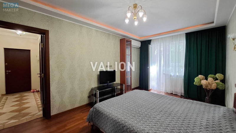 Продаж 1 кімнатної квартири (40,4/17,2/6,5), 1 пов. 9 пов. будинку, <a class="location-link" href="/kiev/" title="Недвижимость Київ">Київ</a>, <a class="location-link" href="/kiev/darnickij/" title="Недвижимость Дарницький район">Дарницький р-н</a>, Харківське шосе, 160а (изображение 3)