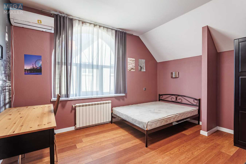 Продаж дома, 2 поверху, 233 кв.м, 6 кімнат, ділянка 12 соток, <a class="location-link" href="/hotov/" title="Недвижимость Хотів">Хотів</a>, Спортивна (изображение 12)