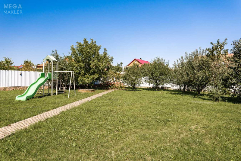Продаж дома, 2 поверху, 233 кв.м, 6 кімнат, ділянка 12 соток, <a class="location-link" href="/hotov/" title="Недвижимость Хотів">Хотів</a>, Спортивна (изображение 25)