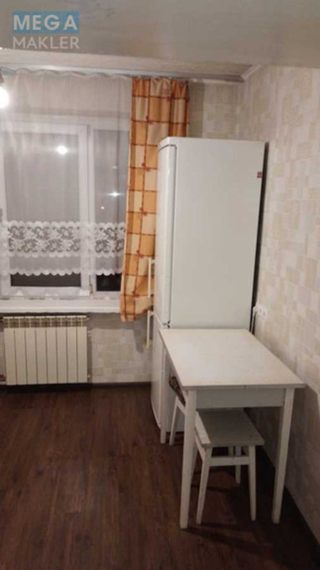 Продаж 1 кімнатної квартири (35/17/7,4), 4 пов. 9 пов. будинку, <a class="location-link" href="/kiev/" title="Недвижимость Київ">Київ</a>, <a class="location-link" href="/kiev/svyatoshinskij/" title="Недвижимость Святошинський район">Святошинський р-н</a>, Зодчих вул., 4 (изображение 2)