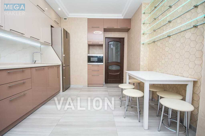Продаж 3 кімнатної квартири (94/51/14), 4 пов. 27 пов. будинку, <a class="location-link" href="/kiev/" title="Недвижимость Київ">Київ</a>, <a class="location-link" href="/kiev/obolonskij/" title="Недвижимость Оболонський район">Оболонський р-н</a>, Оболонський просп., 1 (изображение 14)