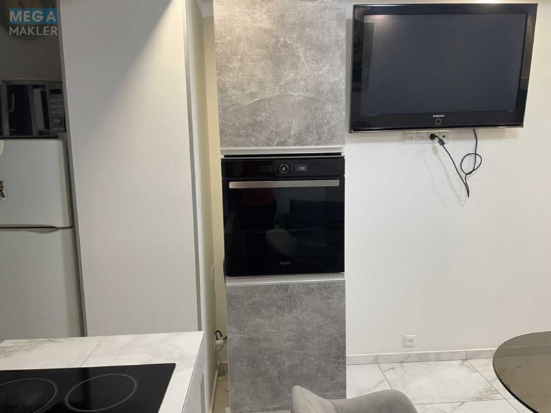 Оренда 2 кімнатної квартири, <a class="location-link" href="/dnepropetrovsk/" title="Недвижимость Дніпра">Дніпро</a>, Набережна Перемоги, 140 (изображение 2)