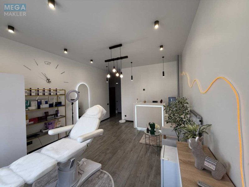 Продаж 1 кімнатної квартири (31/?/?), 9 пов. 16 пов. будинку, <a class="location-link" href="/kiev/" title="Недвижимость Київ">Київ</a>, <a class="location-link" href="/kiev/pecherskij/" title="Недвижимость Печерський район">Печерський р-н</a>, Євгена Коновальця вул., 36е (изображение 4)
