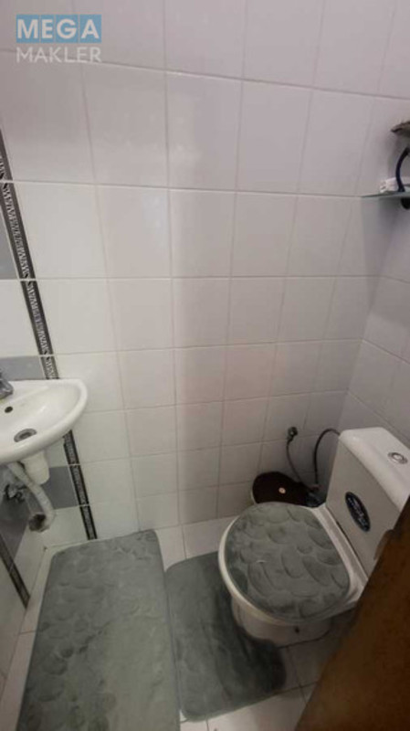 Продаж дома, 3 поверху, 233 кв.м, 6 кімнат, ділянка 6 соток, <a class="location-link" href="/kiev/" title="Недвижимость Київ">Київ</a>, <a class="location-link" href="/kiev/darnickij/" title="Недвижимость Дарницький район">Дарницький р-н</a>, 59-а Садова вул. (изображение 7)