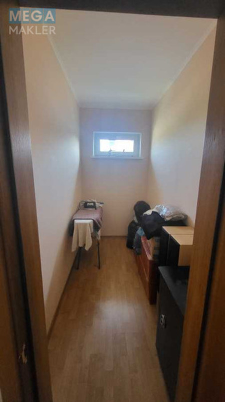 Продаж дома, 3 поверху, 233 кв.м, 6 кімнат, ділянка 6 соток, <a class="location-link" href="/kiev/" title="Недвижимость Київ">Київ</a>, <a class="location-link" href="/kiev/darnickij/" title="Недвижимость Дарницький район">Дарницький р-н</a>, 59-а Садова вул. (изображение 13)