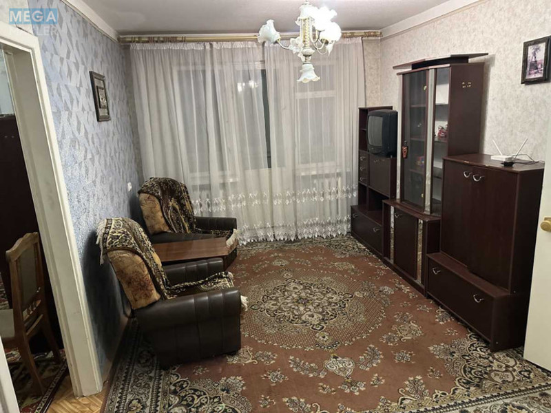 Оренда 2 кімнатної квартири, <a class="location-link" href="/kiev/" title="Недвижимость Київ">Київ</a>, <a class="location-link" href="/kiev/solomenskij/" title="Недвижимость Солом'янський район">Солом'янський р-н</a>, Ушинского ул., 12 (изображение 2)