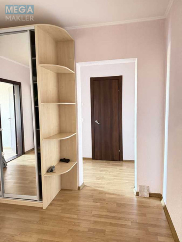 Продаж 2 кімнатної квартири (72/35/11,5), 6 пов. 25 пов. будинку, <a class="location-link" href="/kiev/" title="Недвижимость Київ">Київ</a>, <a class="location-link" href="/kiev/goloseevskij/" title="Недвижимость Голосіївський район">Голосіївський р-н</a>, Науки просп., 60а (изображение 8)