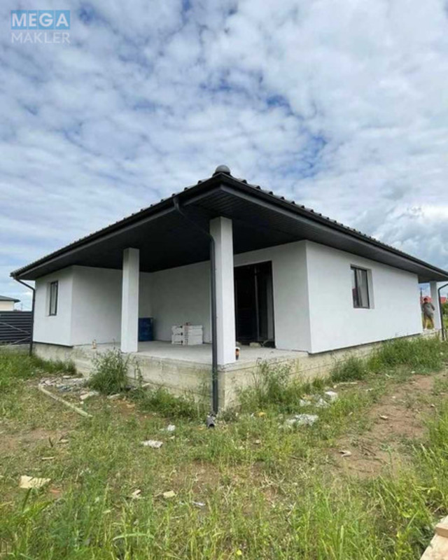 Продаж дома, 1&nbsp; поверх, 130&nbsp;кв.м, 4&nbsp;кімнати, ділянка 5&nbsp;соток, <a class="location-link" href="/uzhgorod/" title="Недвижимость Ужгород">Ужгород</a>, вул.Перемоги (изображение 2)