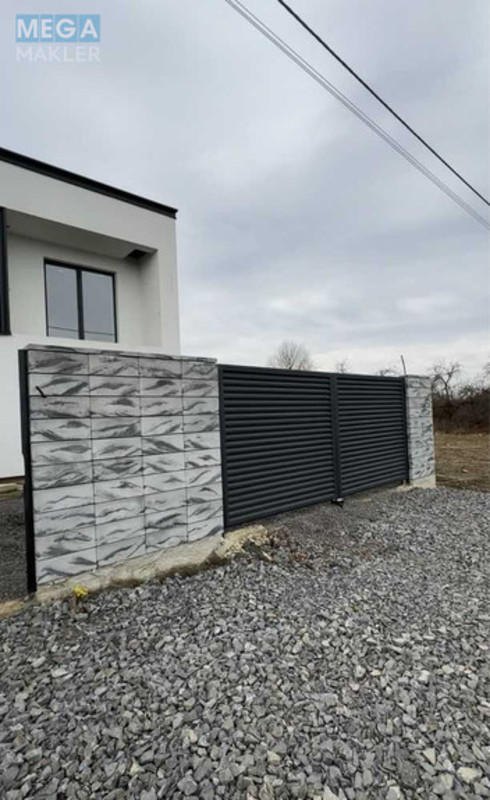 Продаж дома, 2&nbsp;поверху, 133&nbsp;кв.м, 5&nbsp;кімнат, ділянка 3&nbsp;сотки, <a class="location-link" href="/uzhgorod/" title="Недвижимость Ужгород">Ужгород</a>, вул.Загорська (изображение 3)