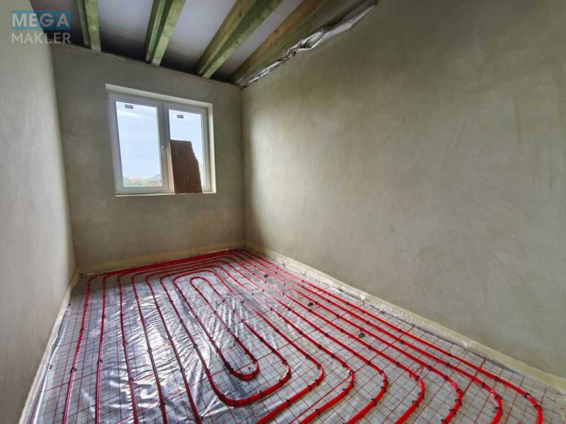 Продаж дома, 2&nbsp;поверху, 133&nbsp;кв.м, 5&nbsp;кімнат, ділянка 3&nbsp;сотки, <a class="location-link" href="/uzhgorod/" title="Недвижимость Ужгород">Ужгород</a>, вул.Загорська (изображение 16)
