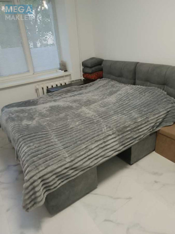 Оренда 1 кімнатної квартири, <a class="location-link" href="/kiev/" title="Недвижимость Київ">Київ</a>, <a class="location-link" href="/kiev/desnyanskij/" title="Недвижимость Деснянський район">Деснянський р-н</a>, Братиславська вул., 4 (изображение 3)