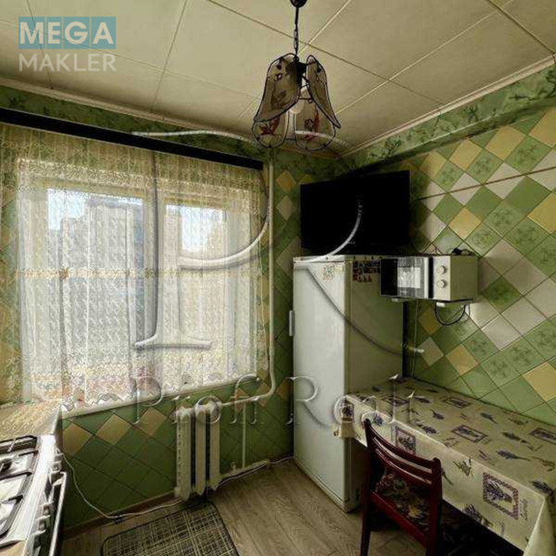 Продаж 2 кімнатної квартири (48/28/7), 8 пов. 9 пов. будинку, <a class="location-link" href="/kiev/" title="Недвижимость Київ">Київ</a>, <a class="location-link" href="/kiev/shevchenkovskij/" title="Недвижимость Шевченківський район">Шевченківський р-н</a>, Ярмоли Віктора вулиця, 28/32 (изображение 13)
