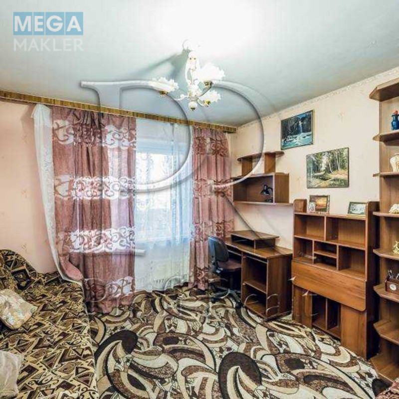 Продаж 3 кімнатної квартири (87/54/12), 4 пов. 16 пов. будинку, <a class="location-link" href="/kiev/" title="Недвижимость Київ">Київ</a>, <a class="location-link" href="/kiev/shevchenkovskij/" title="Недвижимость Шевченківський район">Шевченківський р-н</a>, Вячеслава Чорновола вул., 8 (изображение 4)