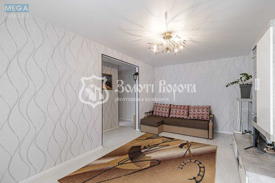 Продаж 2 кімнатної квартири (45/25/7), 3 пов. 5 пов. будинку, <a class="location-link" href="/kiev/" title="Недвижимость Київ">Київ</a>, <a class="location-link" href="/kiev/shevchenkovskij/" title="Недвижимость Шевченківський район">Шевченківський р-н</a>, Академіка Туполєва вул., 15б (изображение 2)