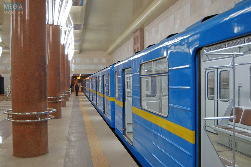 Оренда 2 кімнатної квартири, <a class="location-link" href="/kiev/" title="Недвижимость Київ">Київ</a>, <a class="location-link" href="/kiev/goloseevskij/" title="Недвижимость Голосіївський район">Голосіївський р-н</a>, Михайла Ломоносова вул., 8 (изображение 18)