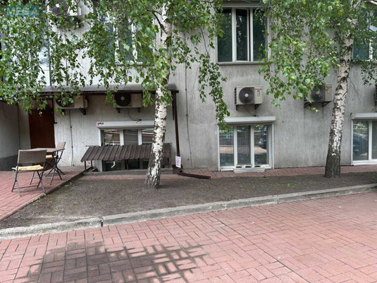 Оренда комерційної нерухомості, 125&nbsp;кв.м, <a class="location-link" href="/kiev/" title="Недвижимость Київ">Київ</a>, <a class="location-link" href="/kiev/pecherskij/" title="Недвижимость Печерський район">Печерський р-н</a>, Щорса вул., 32Г (изображение 13)