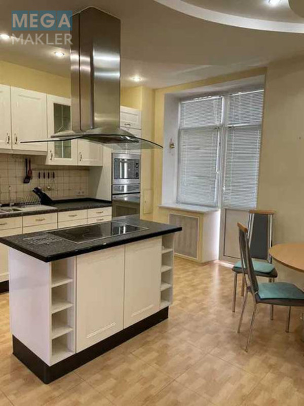 Оренда 3 кімнатної квартири, <a class="location-link" href="/kiev/" title="Недвижимость Київ">Київ</a>, <a class="location-link" href="/kiev/pecherskij/" title="Недвижимость Печерський район">Печерський р-н</a>, Антоновича вул., 140 (изображение 3)