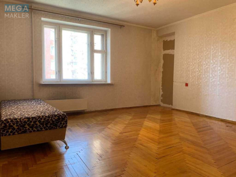 Продаж 2 кімнатної квартири (65/33,7/9,7), 9 пов. 10 пов. будинку, <a class="location-link" href="/kiev/" title="Недвижимость Київ">Київ</a>, <a class="location-link" href="/kiev/shevchenkovskij/" title="Недвижимость Шевченківський район">Шевченківський р-н</a>, Золотоустівська вул., 4 (изображение 8)