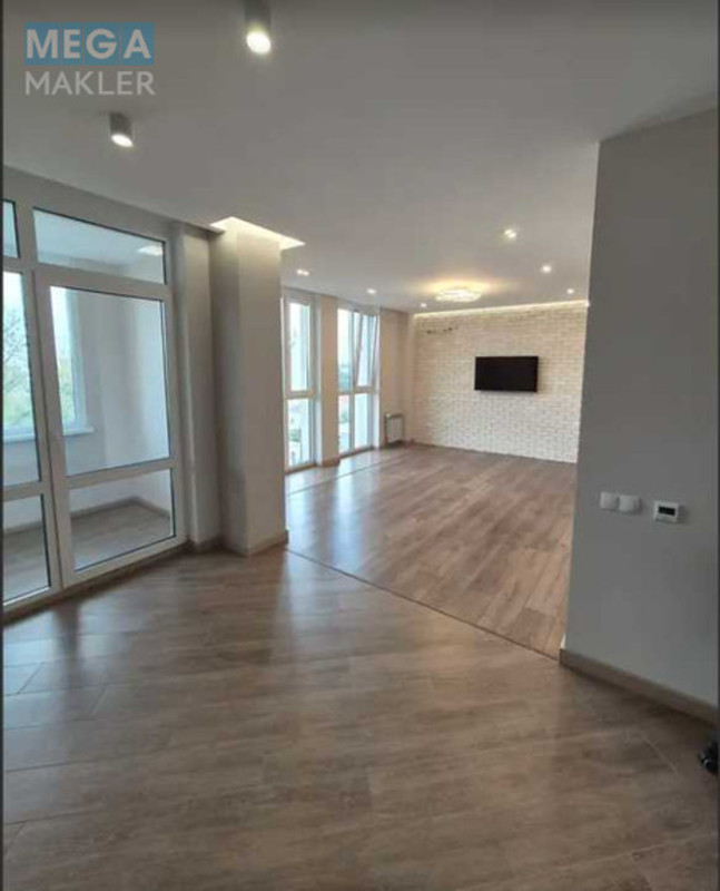 Новобудова, 11 поверхів, <a class="location-link" href="/rovno/" title="Недвижимость Рівне">Рівне</a>, Саймона Сміта (изображение 2)
