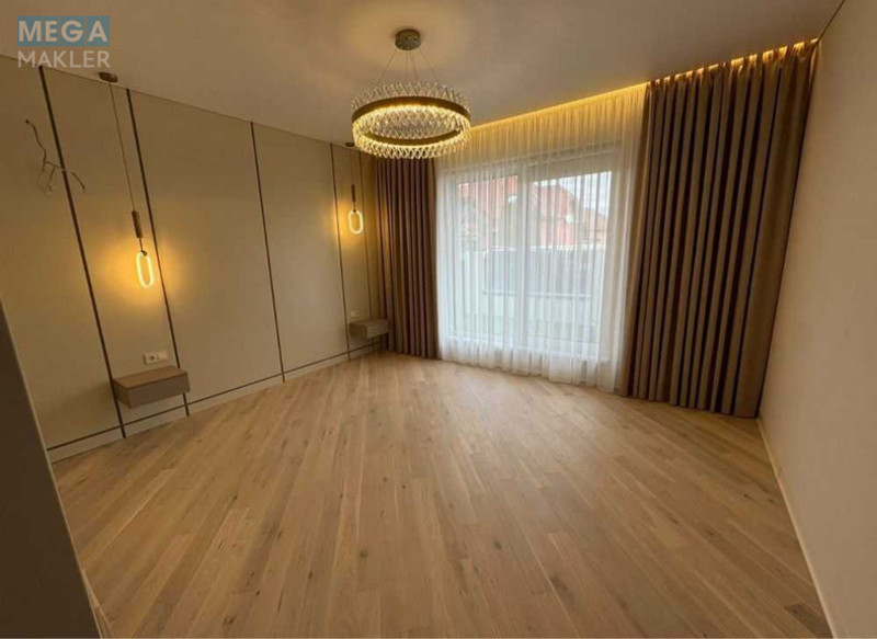 Продаж дома, 1&nbsp; поверх, 125&nbsp;кв.м, 4&nbsp;кімнати, ділянка 4&nbsp;сотки, <a class="location-link" href="/uzhgorod/" title="Недвижимость Ужгород">Ужгород</a>, вул.Загорська (изображение 11)