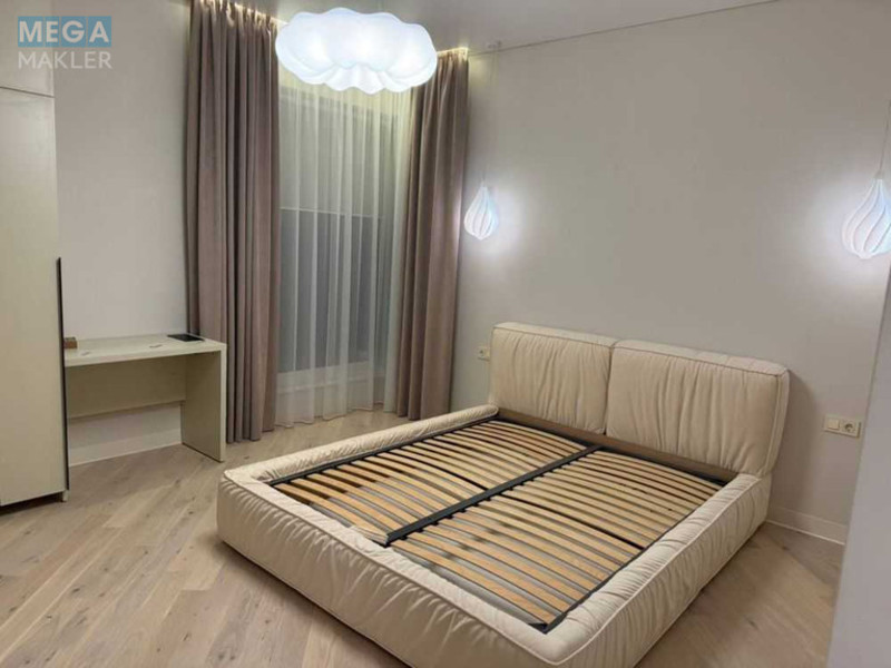 Продаж дома, 1&nbsp; поверх, 125&nbsp;кв.м, 4&nbsp;кімнати, ділянка 4&nbsp;сотки, <a class="location-link" href="/uzhgorod/" title="Недвижимость Ужгород">Ужгород</a>, вул.Загорська (изображение 13)
