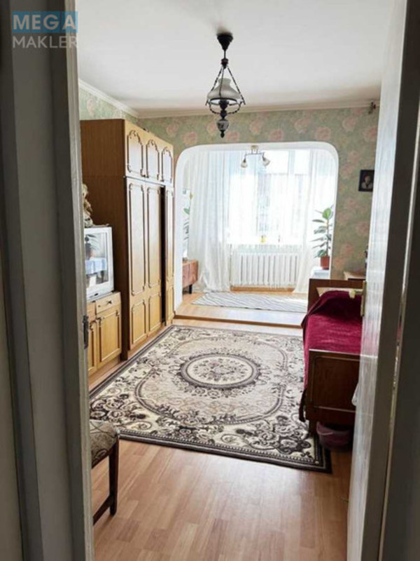 Продаж 3 кімнатної квартири (62,7/40/8,2), 8 пов. 9 пов. будинку, <a class="location-link" href="/rovno/" title="Недвижимость Рівне">Рівне</a>, Шухевича (изображение 3)