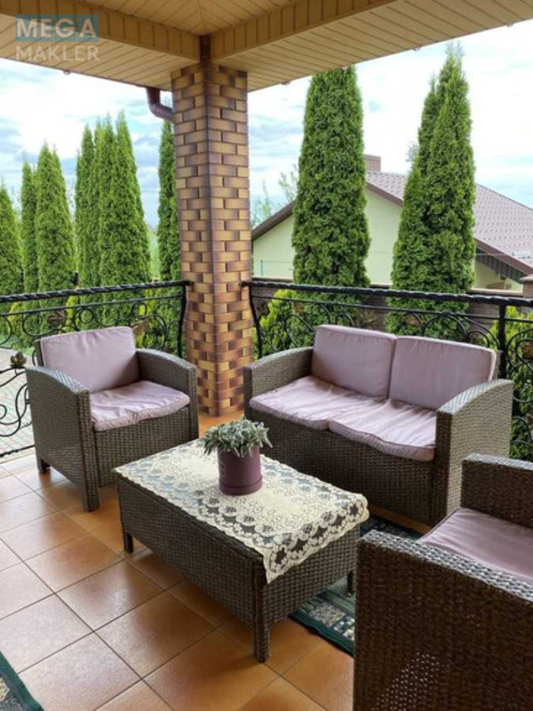 Продаж дома, 2&nbsp;поверху, 250&nbsp;кв.м, 4&nbsp;кімнати, ділянка 12,50&nbsp;соток, <a class="location-link" href="/obarov/" title="Недвижимость Обарів">Обарів</a>, Миколаївська (изображение 9)