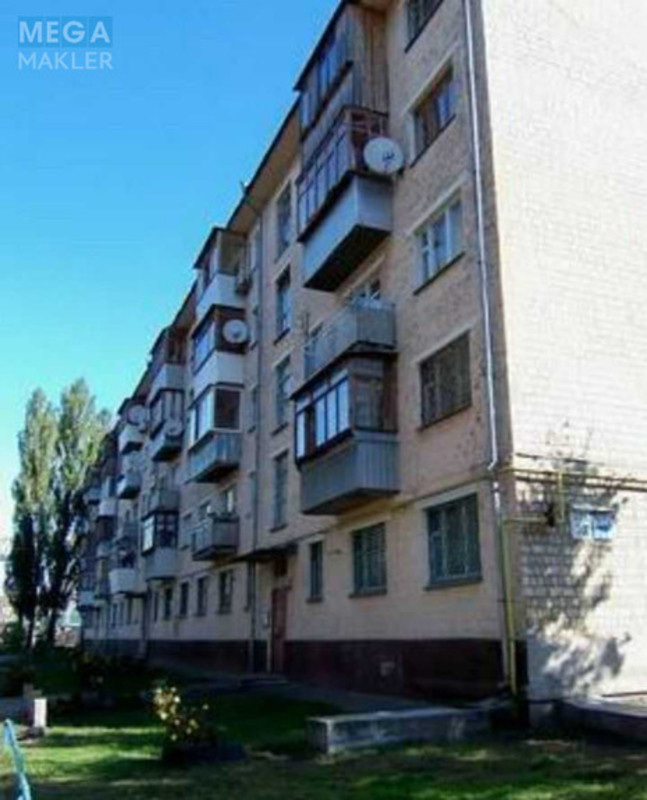 Продаж 2 кімнатної квартири (68/42,4/9,4), 3 пов. 5 пов. будинку, <a class="location-link" href="/kiev/" title="Недвижимость Київ">Київ</a>, <a class="location-link" href="/kiev/darnickij/" title="Недвижимость Дарницький район">Дарницький р-н</a>, Бориспільська вул., 3/3А (изображение 2)