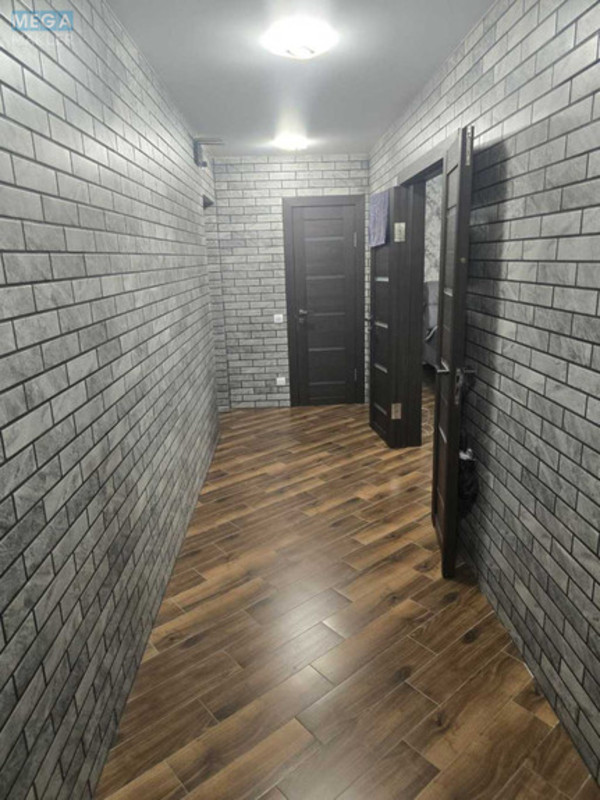 Продаж 2 кімнатної квартири (68/42,4/9,4), 3 пов. 5 пов. будинку, <a class="location-link" href="/kiev/" title="Недвижимость Київ">Київ</a>, <a class="location-link" href="/kiev/darnickij/" title="Недвижимость Дарницький район">Дарницький р-н</a>, Бориспільська вул., 3/3А (изображение 3)