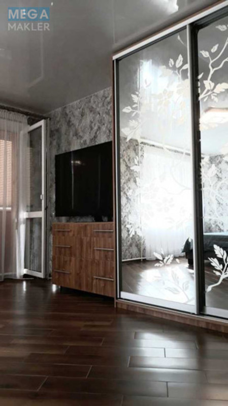 Продаж 2 кімнатної квартири (68/42,4/9,4), 3 пов. 5 пов. будинку, <a class="location-link" href="/kiev/" title="Недвижимость Київ">Київ</a>, <a class="location-link" href="/kiev/darnickij/" title="Недвижимость Дарницький район">Дарницький р-н</a>, Бориспільська вул., 3/3А (изображение 5)