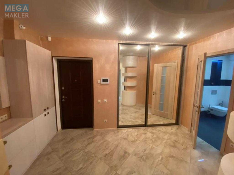 Оренда 2 кімнатної квартири, <a class="location-link" href="/kiev/" title="Недвижимость Київ">Київ</a>, <a class="location-link" href="/kiev/goloseevskij/" title="Недвижимость Голосіївський район">Голосіївський р-н</a>, Ломоносова ул., 71 (изображение 6)