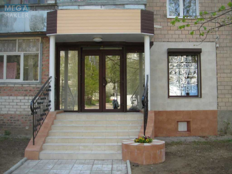 Оренда комерційної нерухомості, 66,20 кв.м, под магазин, <a class="location-link" href="/chernigov/" title="Недвижимость Чернігів">Чернігів</a>, <a class="location-link" href="/chernigov/desnyanskij/" title="Недвижимость Деснянский район">Деснянский р-н</a>, Одинцова, 12 (изображение 19)