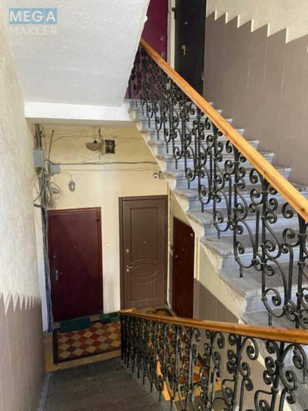 Продаж 3 кімнатної квартири (97/52/10), 3 пов. 4 пов. будинку, <a class="location-link" href="/kiev/" title="Недвижимость Київ">Київ</a>, <a class="location-link" href="/kiev/shevchenkovskij/" title="Недвижимость Шевченківський район">Шевченківський р-н</a>, Саксаганского ул., 147 (изображение 3)