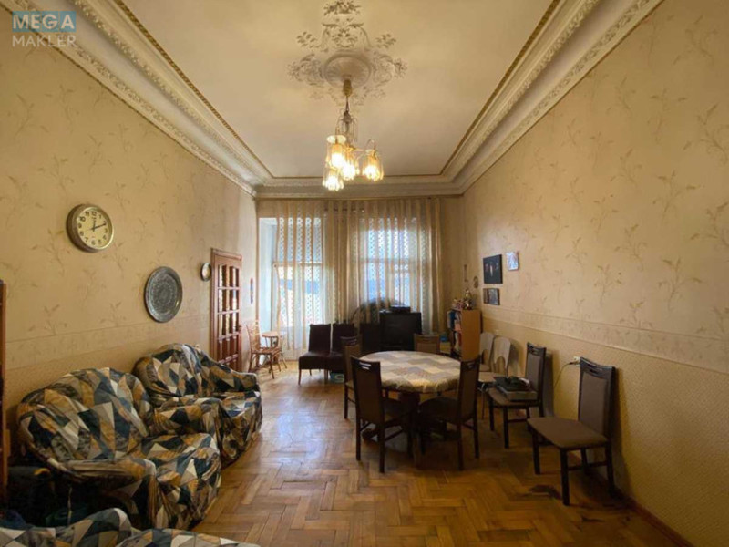 Продаж 3 кімнатної квартири (97/52/10), 3 пов. 4 пов. будинку, <a class="location-link" href="/kiev/" title="Недвижимость Київ">Київ</a>, <a class="location-link" href="/kiev/shevchenkovskij/" title="Недвижимость Шевченківський район">Шевченківський р-н</a>, Саксаганского ул., 147 (изображение 15)